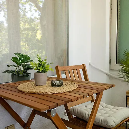 Spacious Flat With Garage - Steps From The Sea Garden By Flat Manаger * Варна